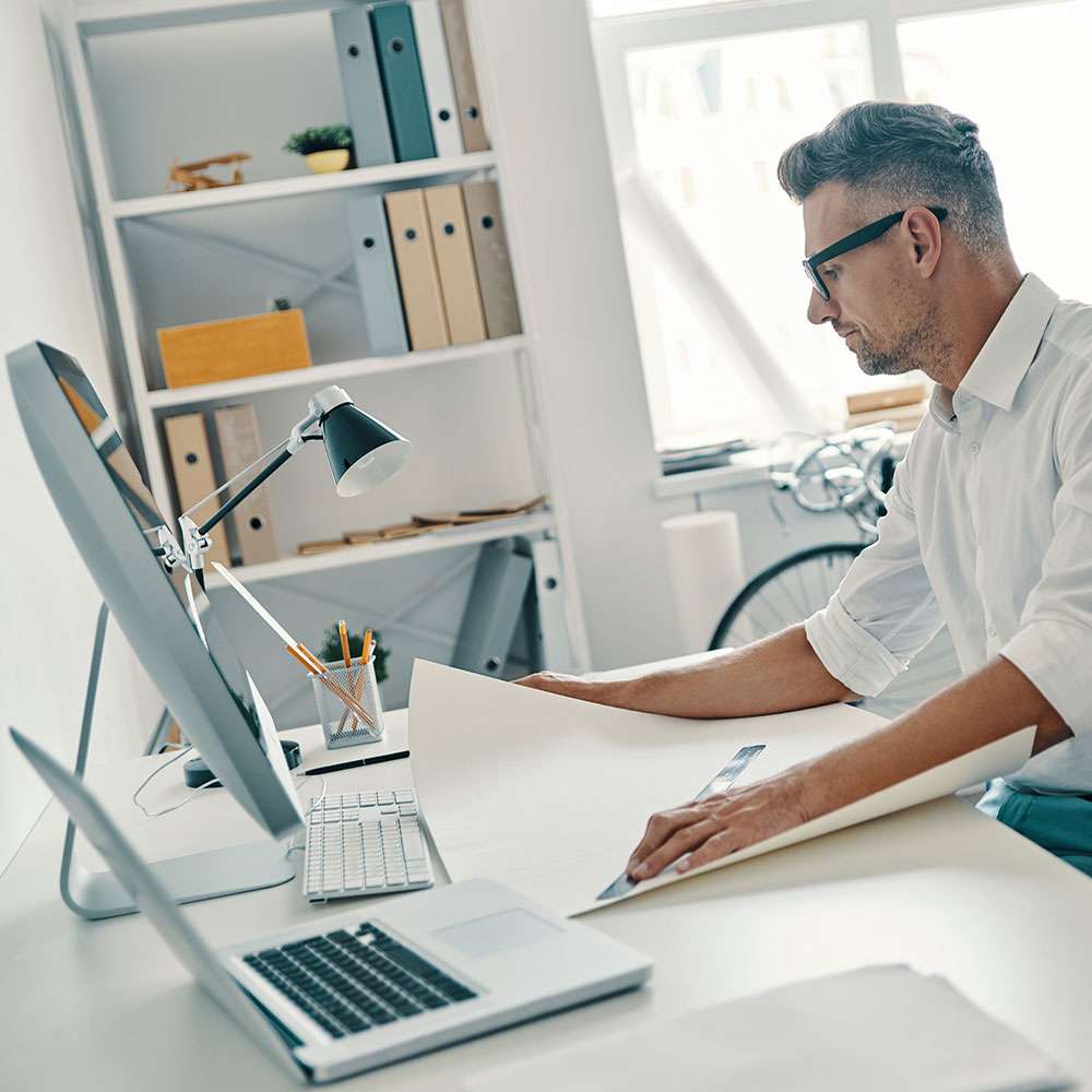 ProjektleiterIn / TechnikerIn ProjektleiterIn / TechnikerIn